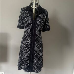 BCBGMaxAzria Black and White Patterned Top